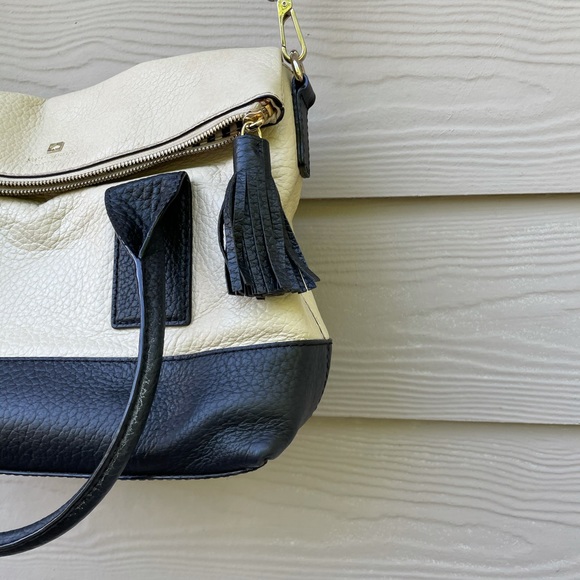Kate Spade Black and Cream Purse - Picture 4 of 15